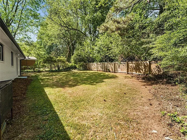 454 Oak Dr SE — Photo 29