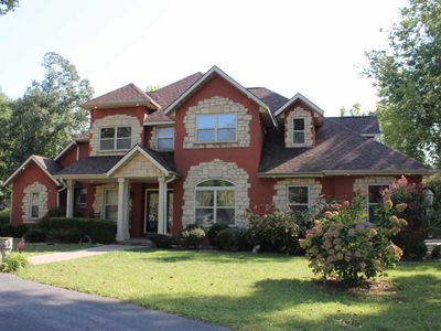 400 Lost Trail Ln, Joplin, MO, 64801
