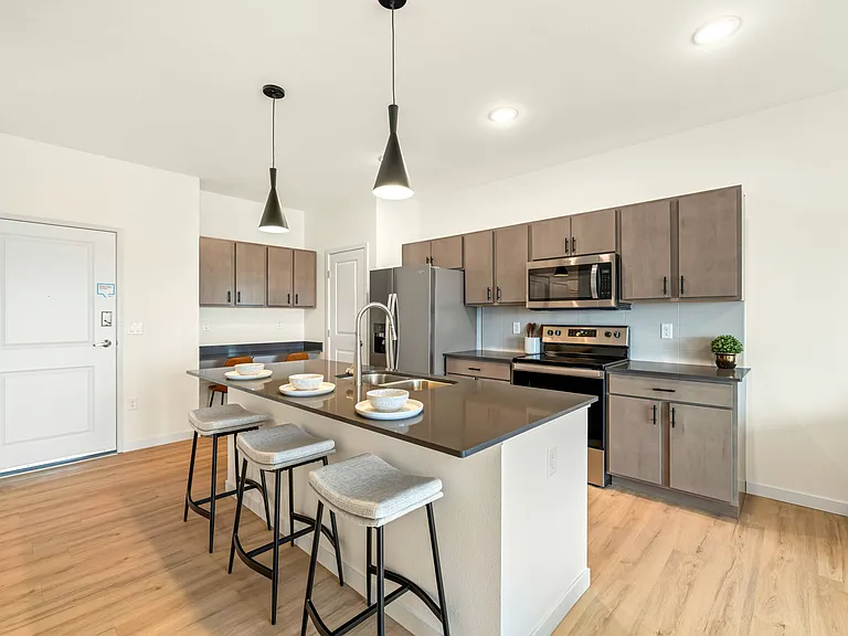 The Standard on 32nd — Photo 12