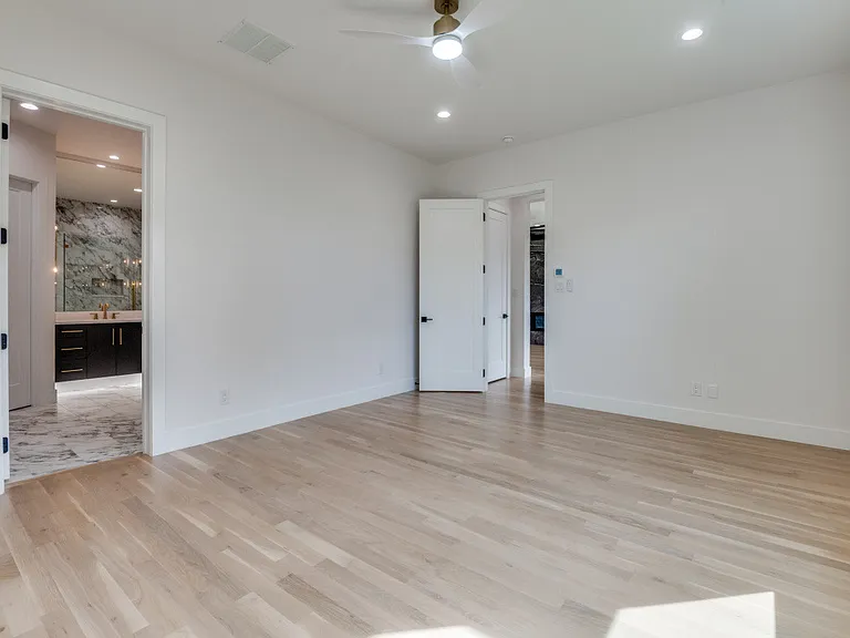2805 Cherrywood Ave — Photo 18