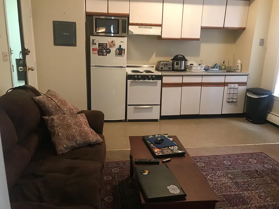 232 South St #1