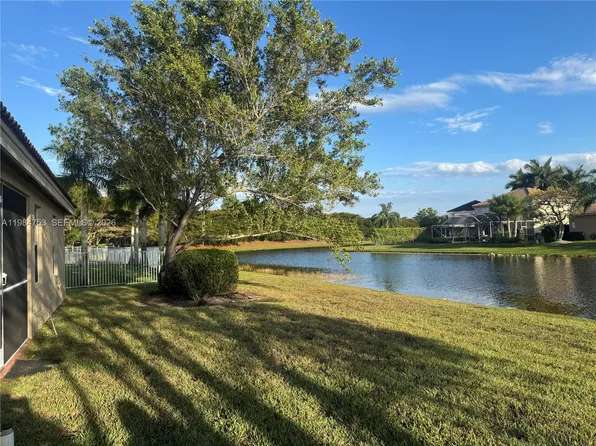 1918 Andromeda Ln #1918, Fort Lauderdale, FL 33327