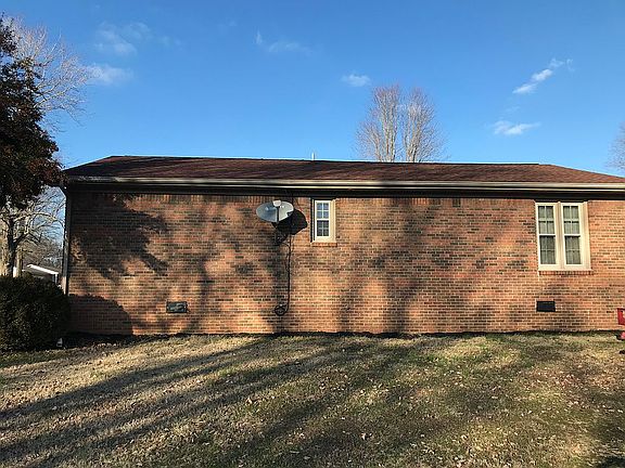 3rd image of 180 Greyhound Cir