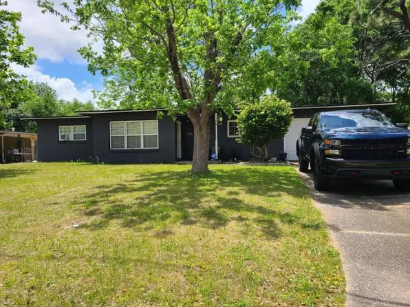 4521 Lemoyne Ln, Pensacola, FL 32505