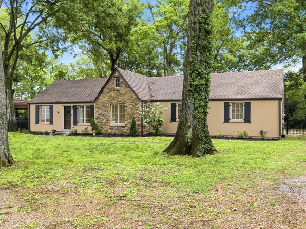 5905 Old Harding Pike, Nashville, TN 37205