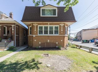 7640 W Sunset Dr, Elmwood Park, IL 60707