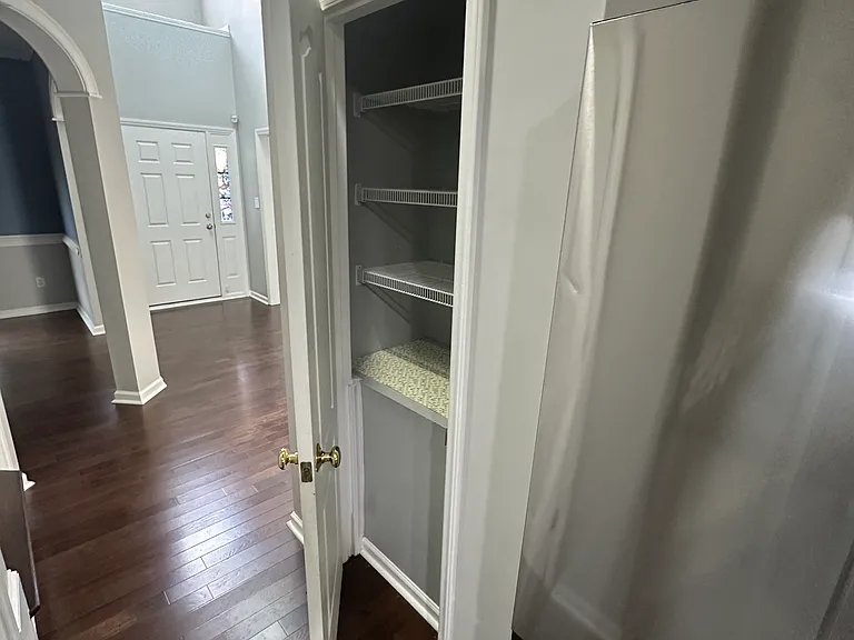 2503 Becketts Ridge Dr — Photo 16