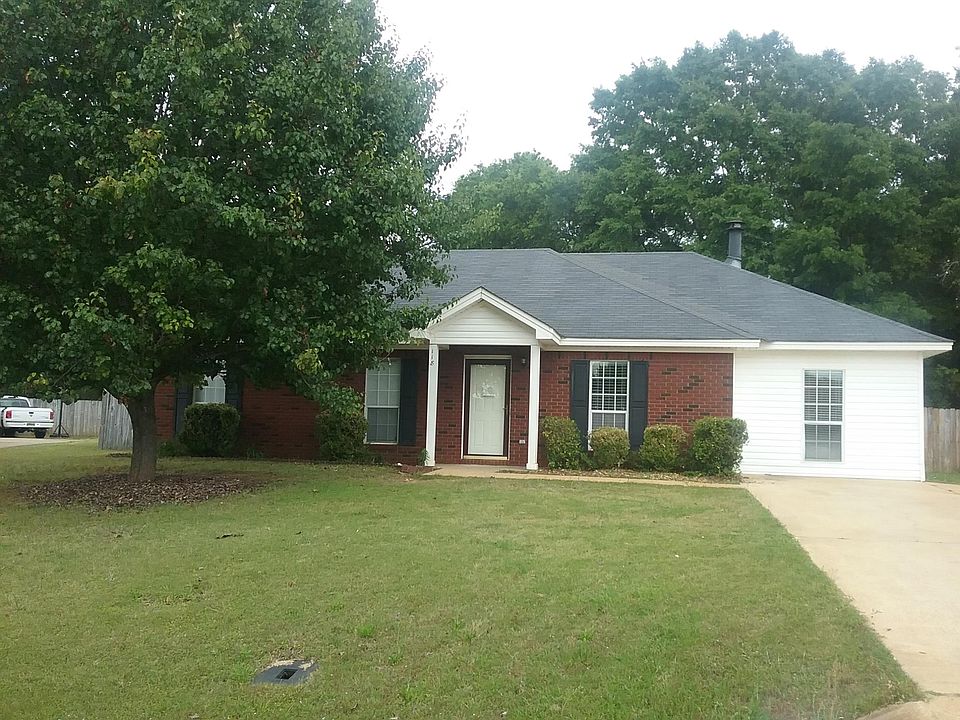 118 Foxdale Road, Millbrook, AL