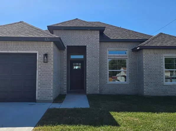126 E Magnolia St, La Feria, TX 78559