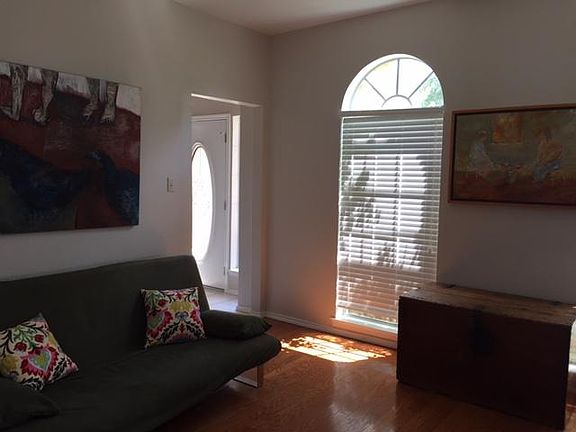 5th image of 955 Lightstone Dr