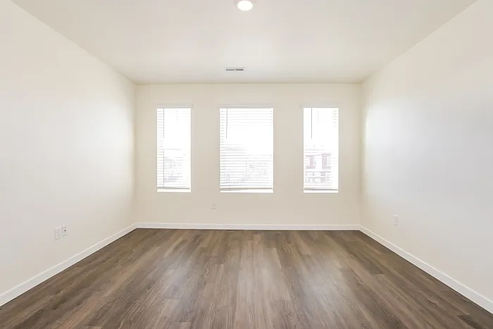 13417 Oneida Ln — Photo 10
