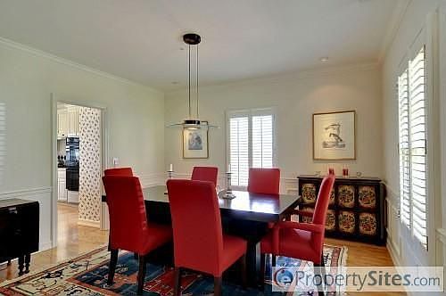 4th image of 288 E Laurel Ave