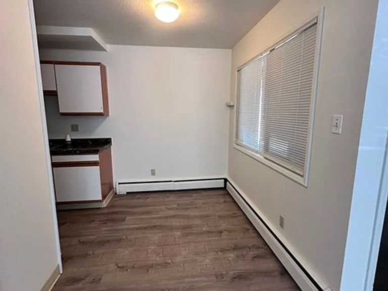 2544 Union St — Photo 65