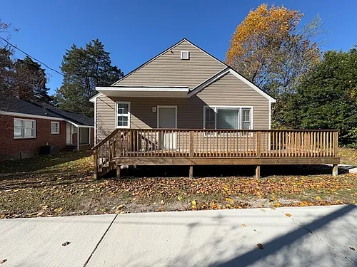 3826 John Marshall Rd Photo 1
