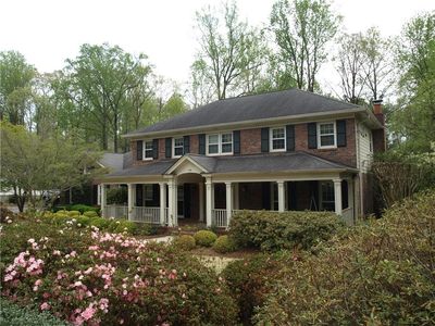 1177 Wynterhall Ln, Atlanta, GA, 30338