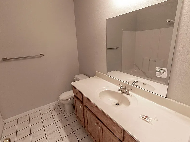 1412 N Frideriki Dr — Photo 16