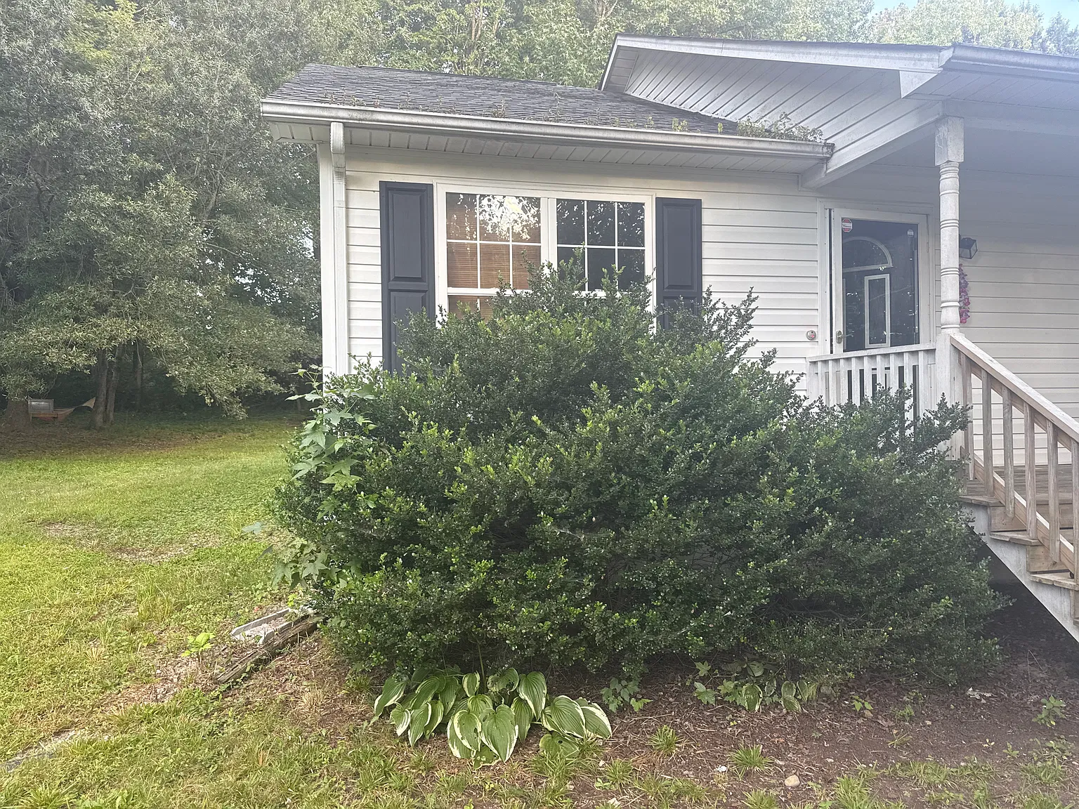 3 bed, 1176 sqft, $1,850 — Photo 3