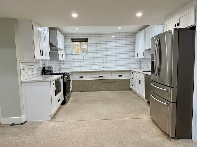 4730 W Grace St #1B — Photo 5