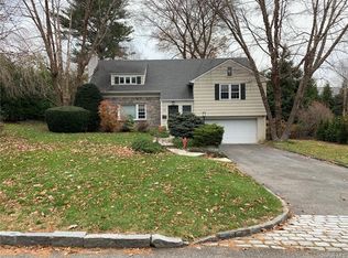 15 Cushman Rd, Scarsdale, NY 10583