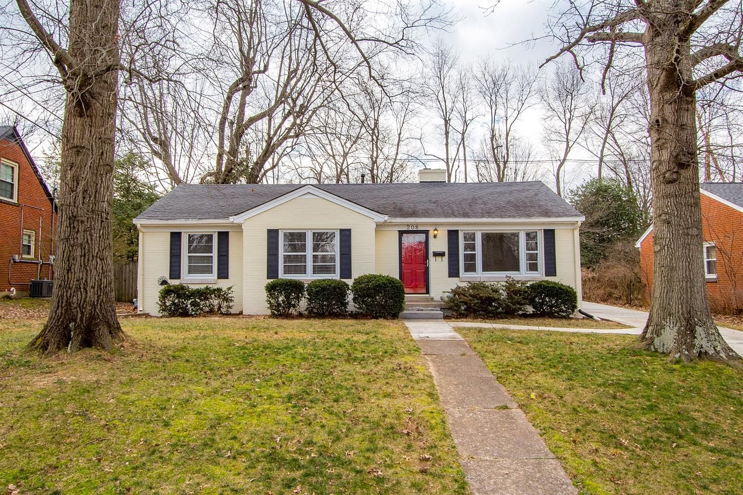 208 E Lowry Ln, Lexington, KY 40503 Zillow