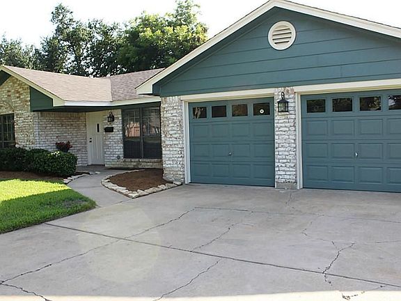 3rd image of 3414 Luella Ave
