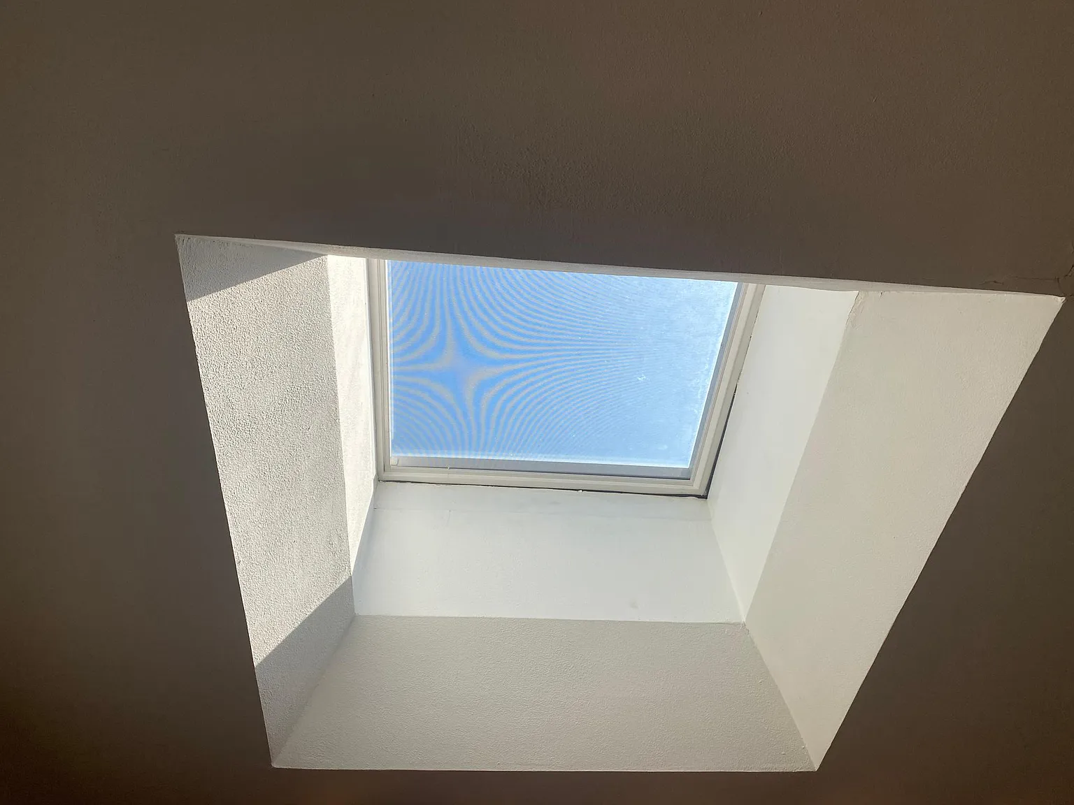 2 bed, 617 sqft, $2,000 — Photo 2