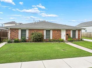 6017 Bellaire Dr, New Orleans, LA 70124