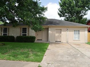 3630 Sweetbriar Dr, Pasadena, TX 77505