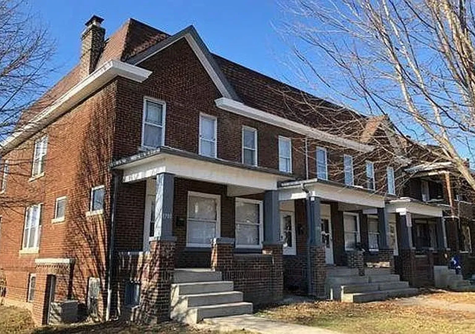 1701-1707 N Summit St — Photo 1