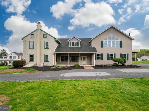 127 Houck Rd, Fleetwood, PA 19522