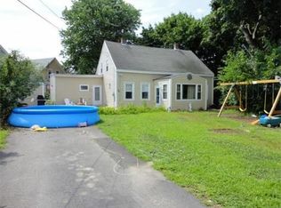 38 Stanley St, Lowell, MA 01850