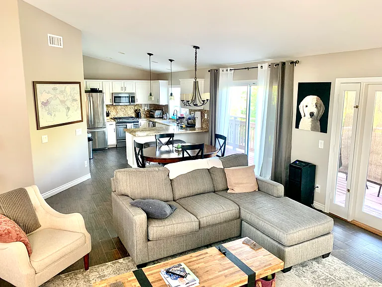 4 Sunbury Dr — Photo 4