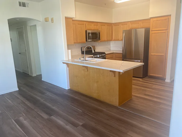 310 E McCoy Ln #9H — Photo 7