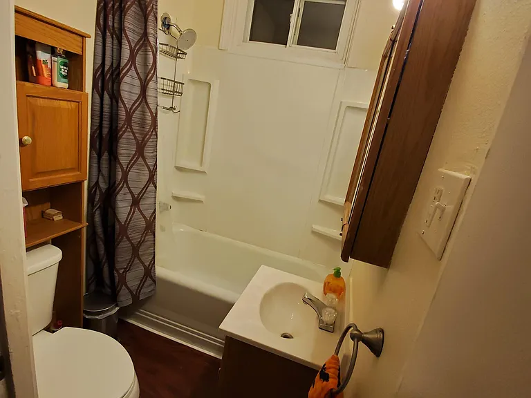 145 Lakewood Ave #1 — Photo 14