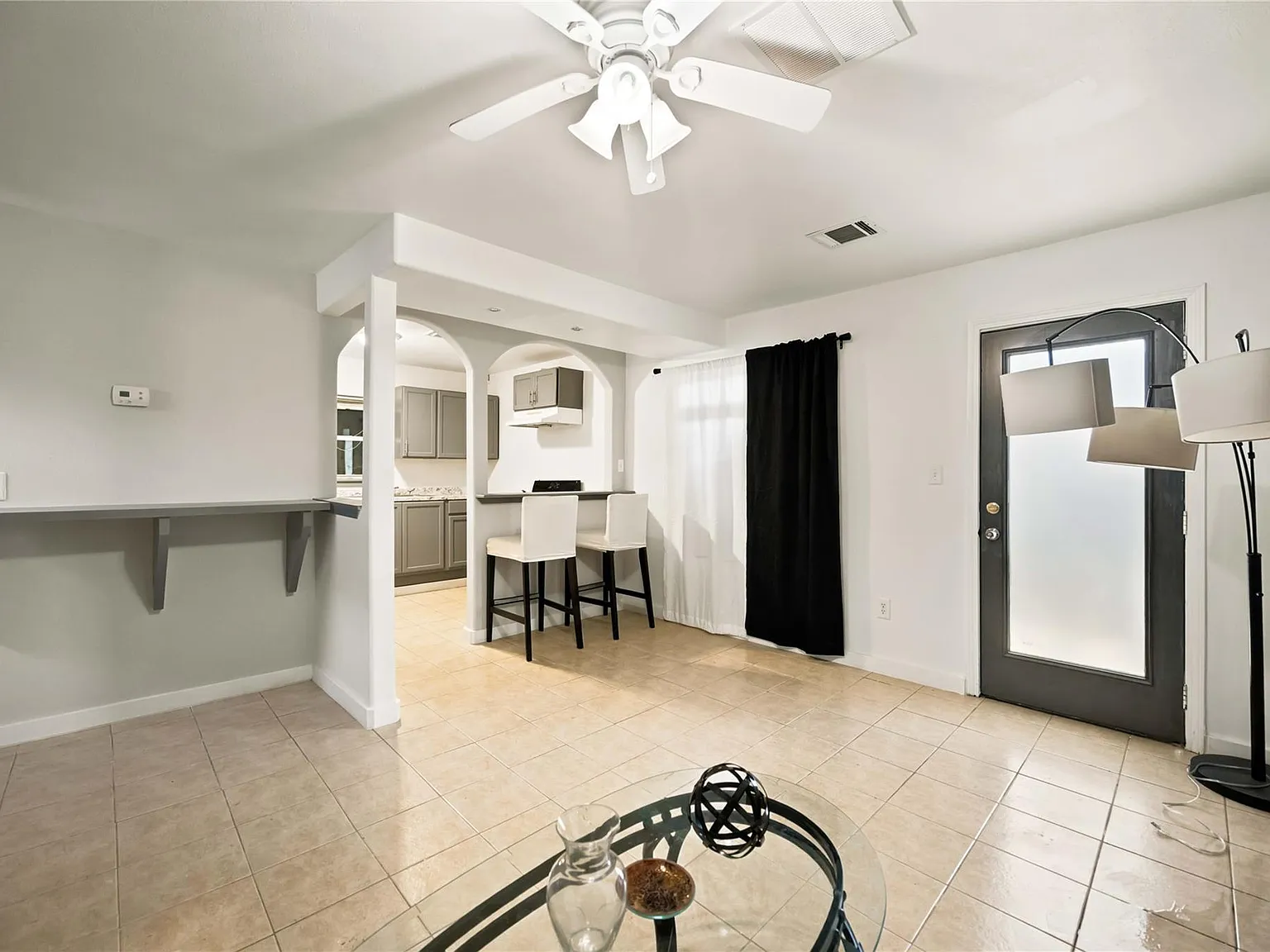 1 bed, 2.0 bath, 1836 sqft, $1,500 — Photo 4