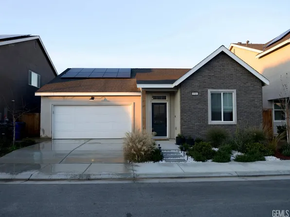 8906 Canyon Sage Dr, Shafter, CA 93263