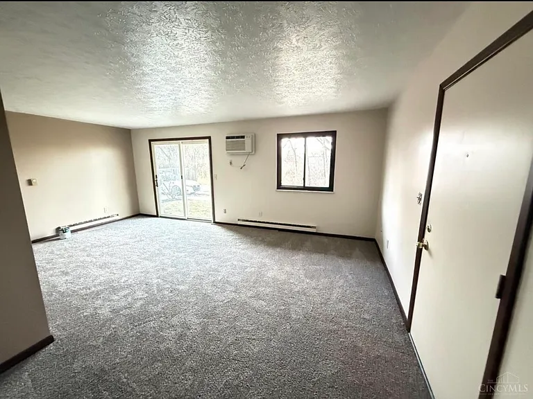 3700 Mack Rd #10 — Photo 5