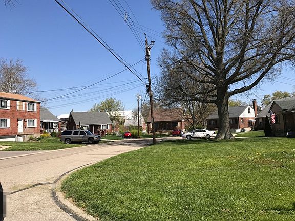 4th image of 2190 Townhill Dr