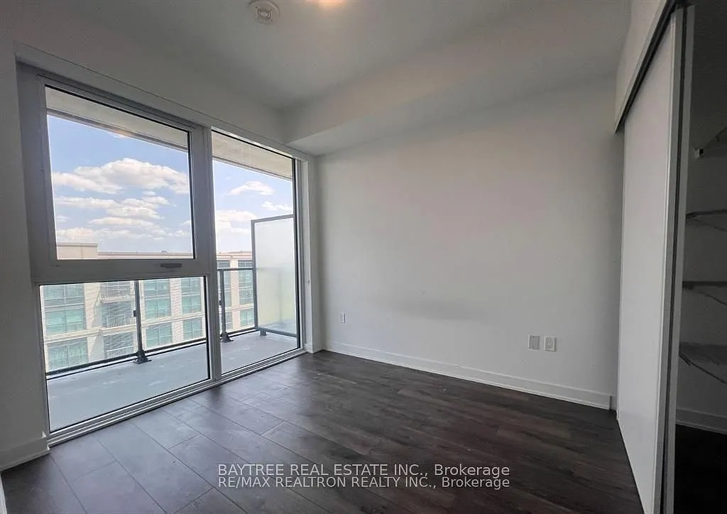 2 bed, $2,900 — Photo 4