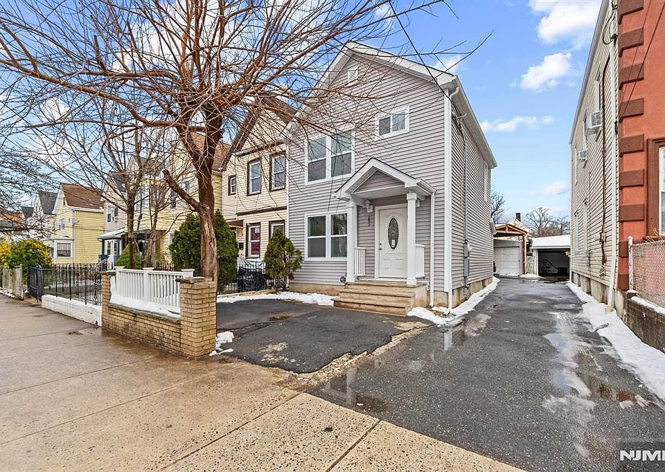 1st image of 191 Harrison St