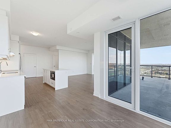 5th image of 1035 Southdown Rd #1809