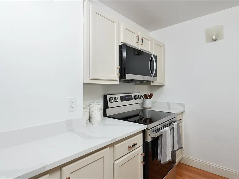 1580 Massachusetts Ave #7C — Photo 13