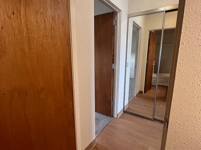625 W 9th Ave #302 — Photo 15
