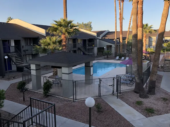 Canyon 35 Apartments