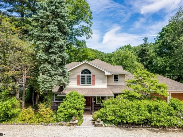 48 Rainbow Trl, Mountain Lakes Boro, NJ 07046