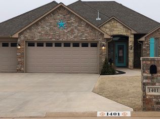 1401 Limestone Way, Elgin, OK 73538