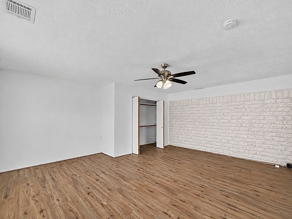 4th image of 9858 Sageaspen Ln