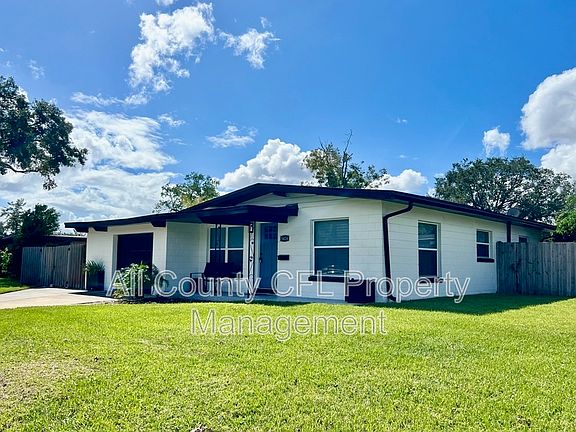 3rd image of 5424 Kingswood Dr