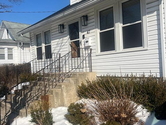 2nd image of 47 S Lippincott Ave