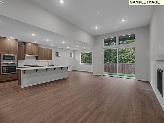 7th image of this home